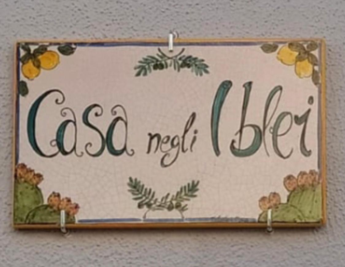 Casa Negli Iblei Lägenhet Canicattini Bagni Exteriör bild